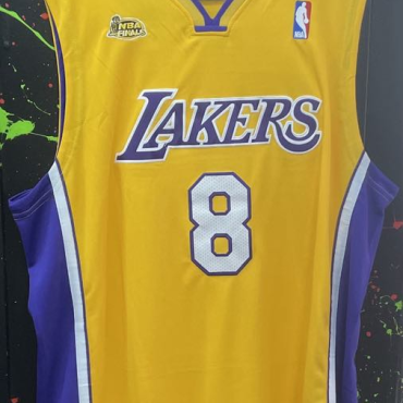 Kobe Bryant LA Lakers #8 Mitchell and Ness