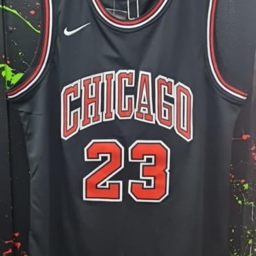 Michael Jordan Chicago Bulls #23 Swingman Jersey